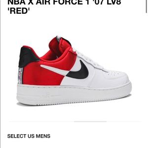 NIKE AIR FORCE x NBA